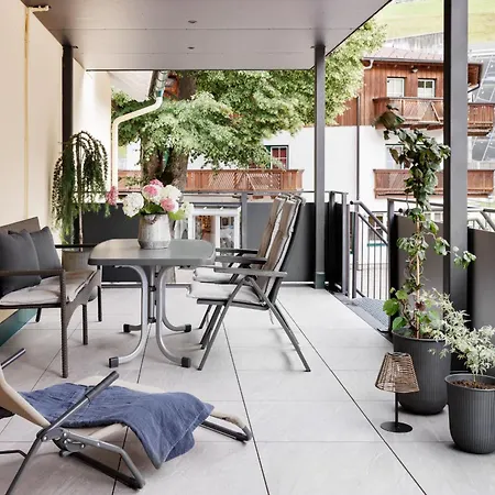 Charly Kahr Family, Ski-in & Ski-out Апартаменти Шладмінг