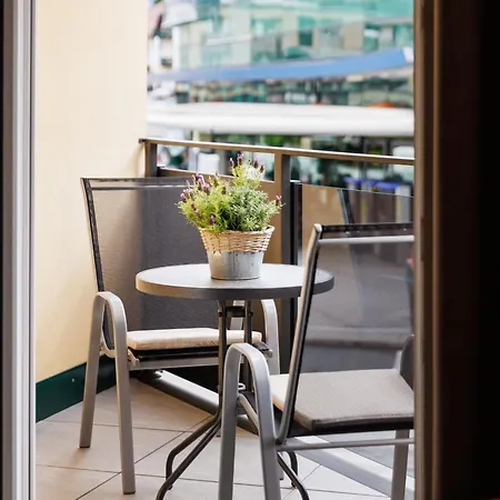 Charly Kahr Family, Ski-in & Ski-out Апартаменти *