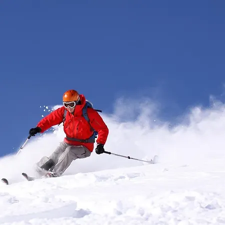 Charly Kahr Family, Ski-in & Ski-out