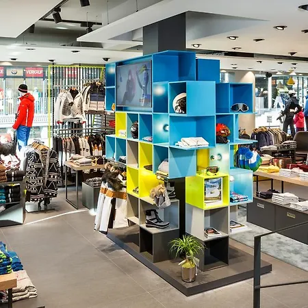 Charly Kahr Family, Ski-in & Ski-out Апартаменти *