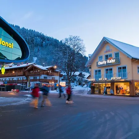 Charly Kahr Family, Ski-in & Ski-out شقة