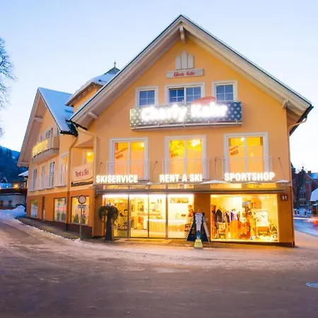 Charly Kahr Family, Ski-in & Ski-out * سخلادميخ